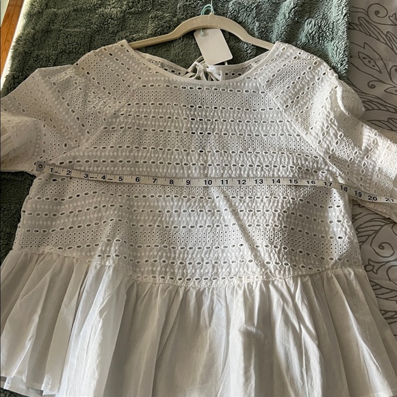 Ruffle Eyelet Embroidered Top NWT! - Picture 6 of 7